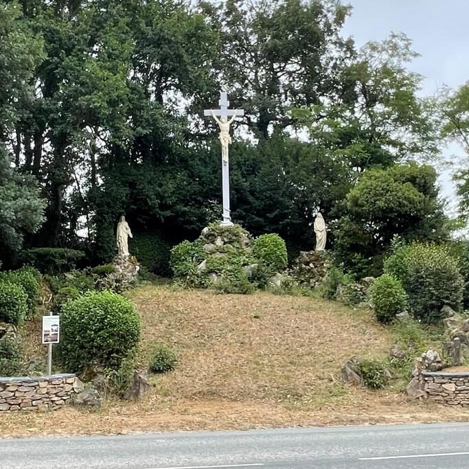 Lire la suite à propos de l’article Calvaire de Clermont